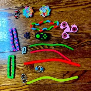 A pack of random fidgets!